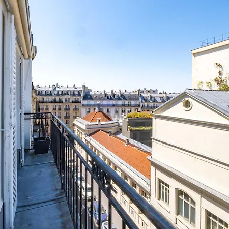 6 Guest Flat - Martyrs * Paris