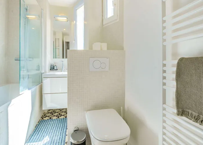 Apartment 6 Guest Flat - Martyrs *