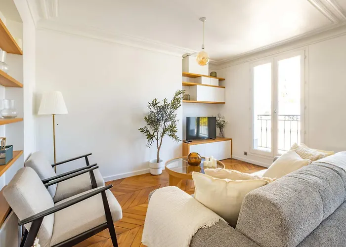 Apartment 6 Guest Flat - Martyrs *