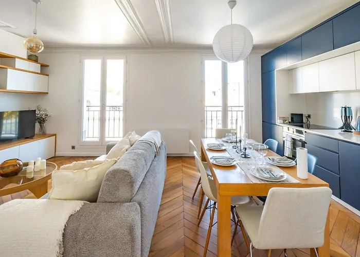 6 Guest Flat - Martyrs * Paris